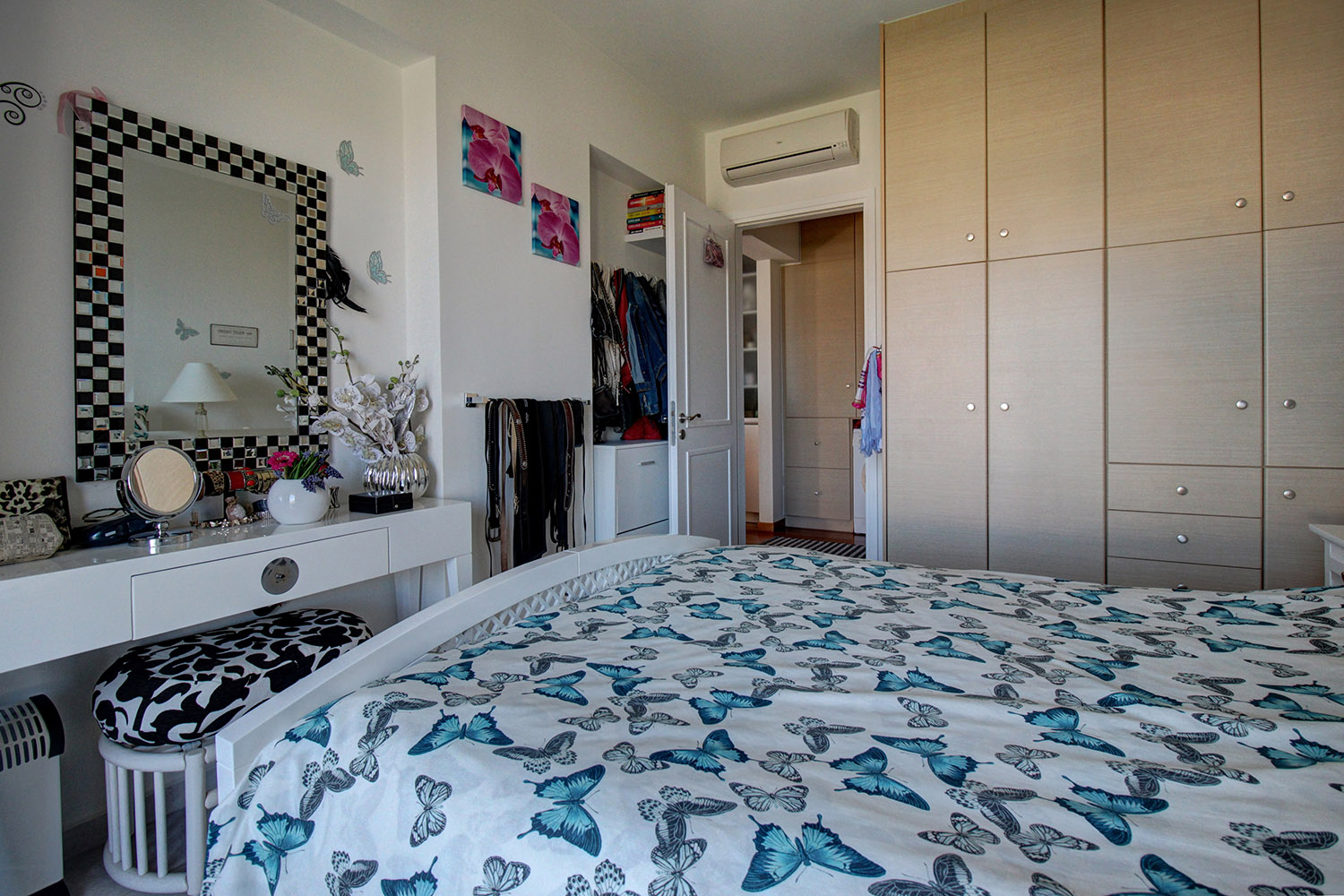 Gallery image 15