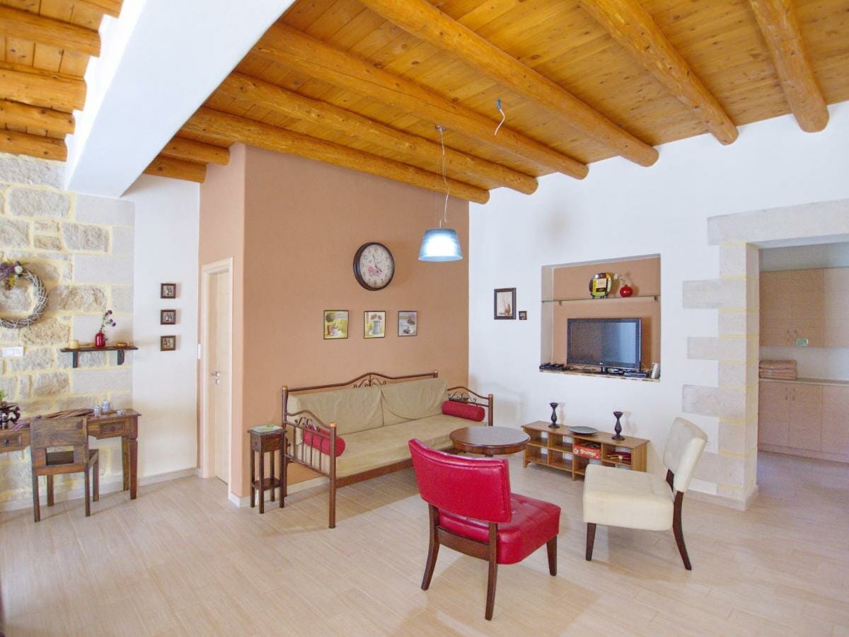 Gallery image 9