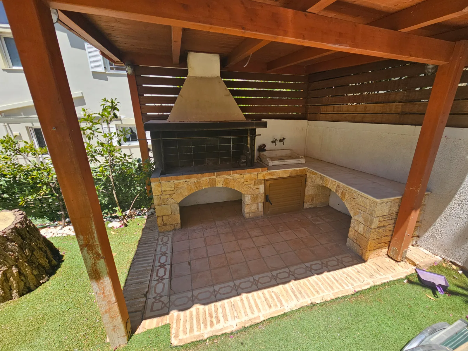 Gallery image 12