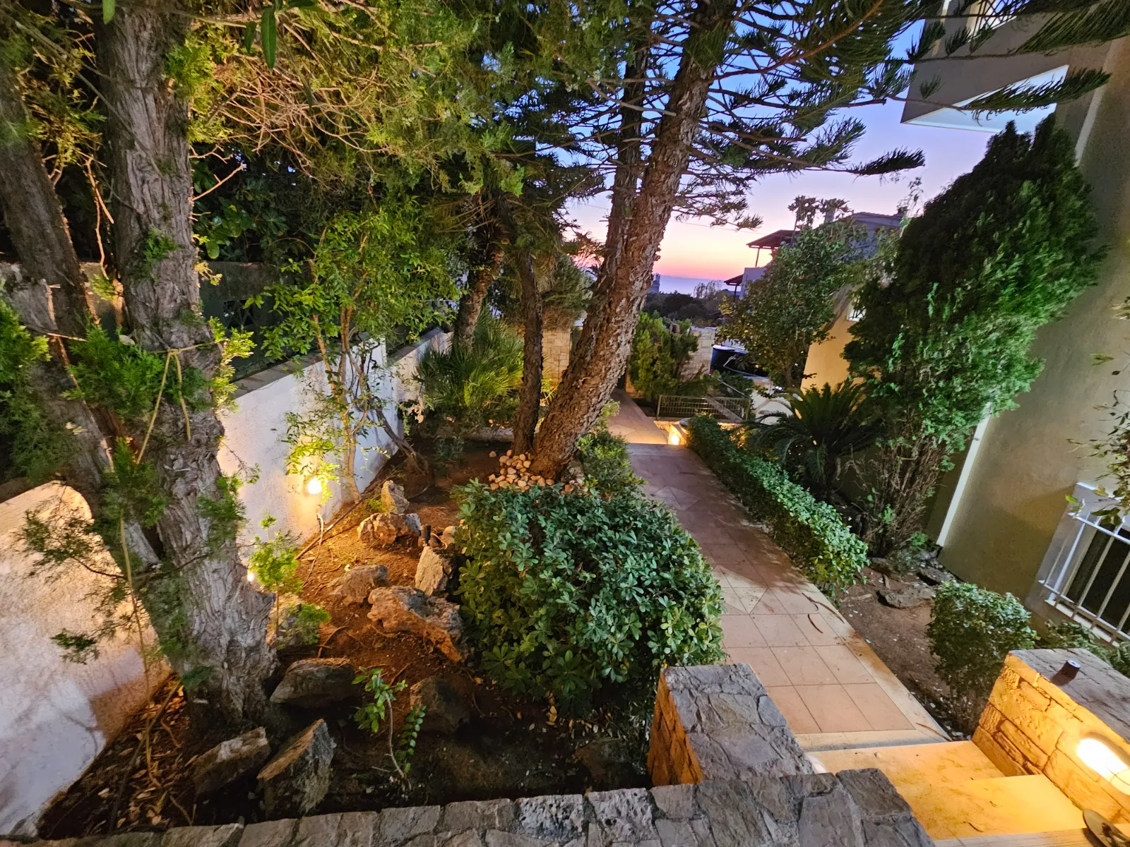 Gallery image 7