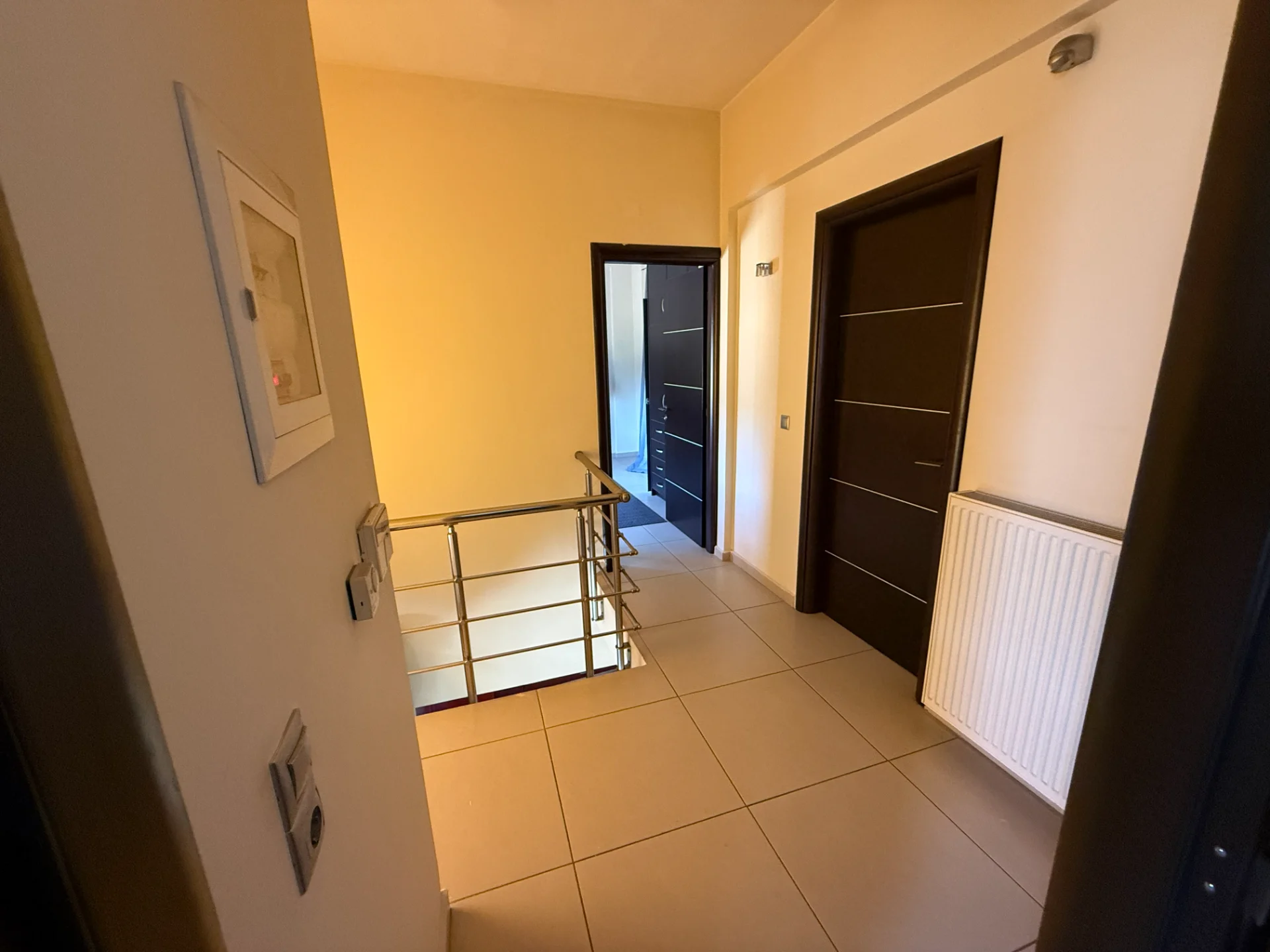 Gallery image 18