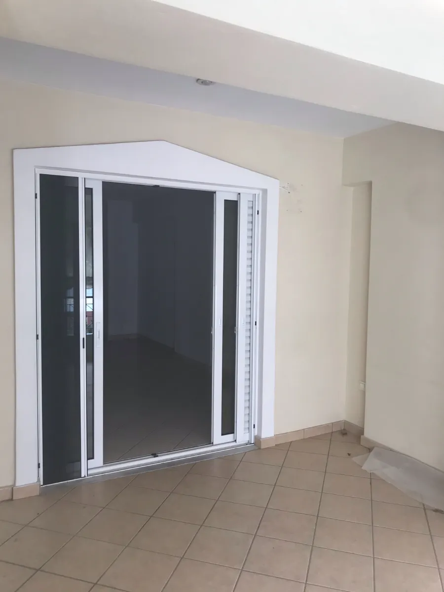 Gallery image 16