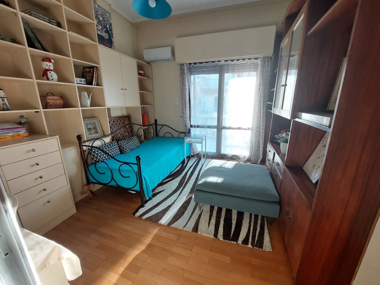 Gallery image 15