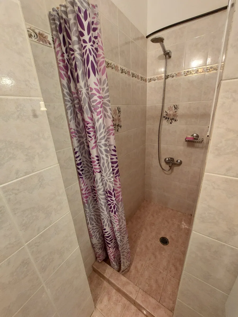 Gallery image 21