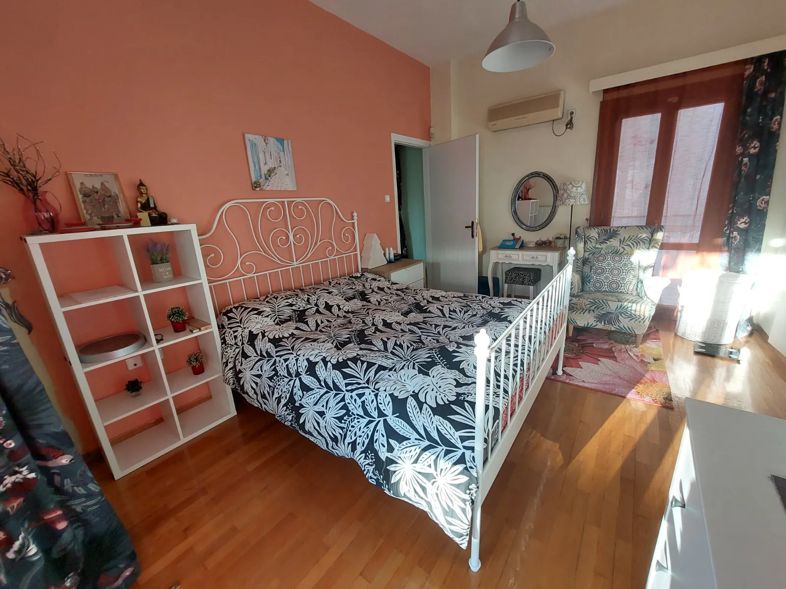 Gallery image 10