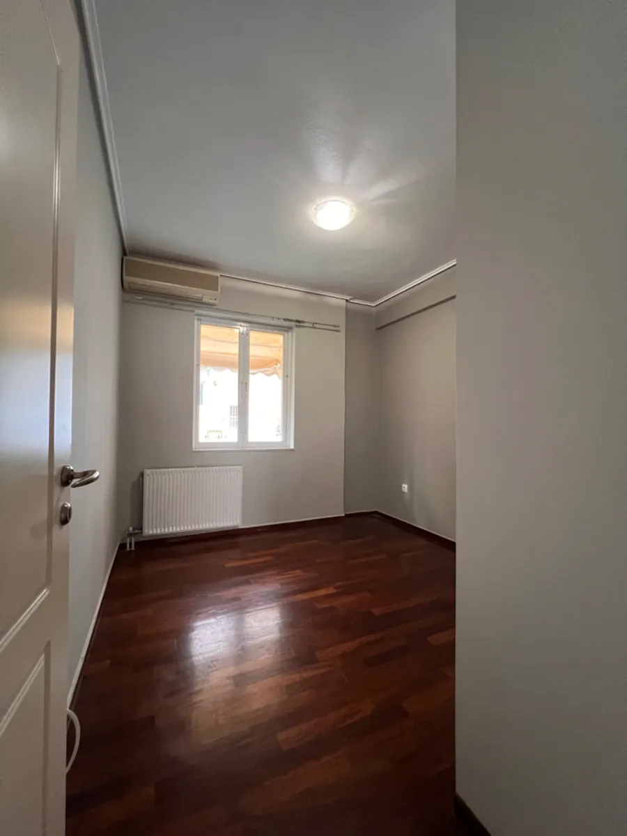 Gallery image 12
