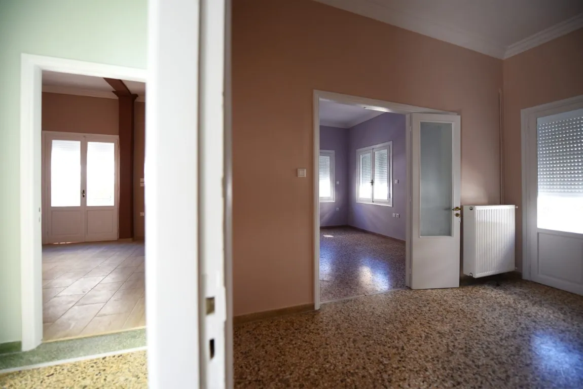Gallery image 14