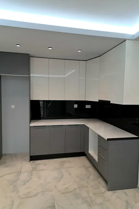 Gallery image 12
