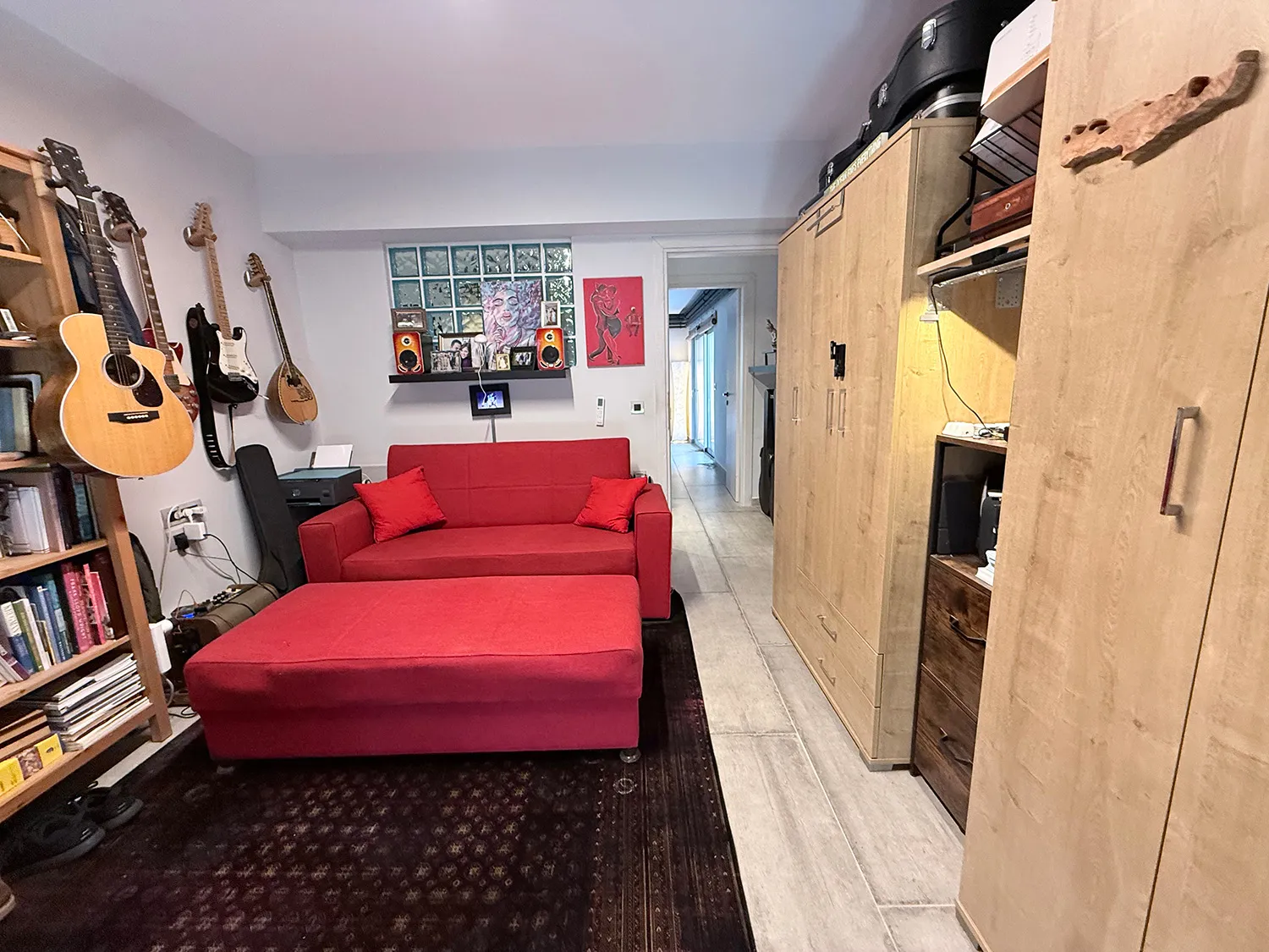 Gallery image 18