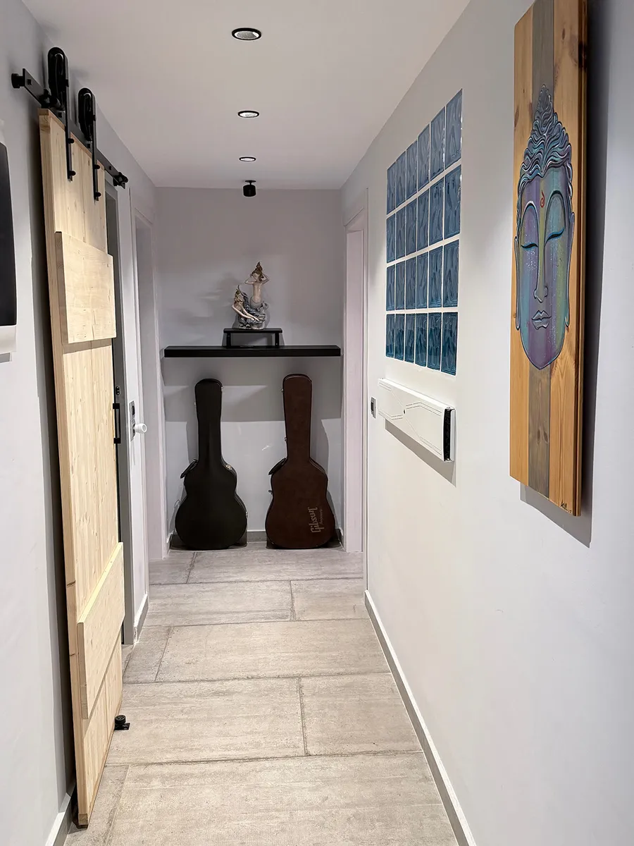Gallery image 16