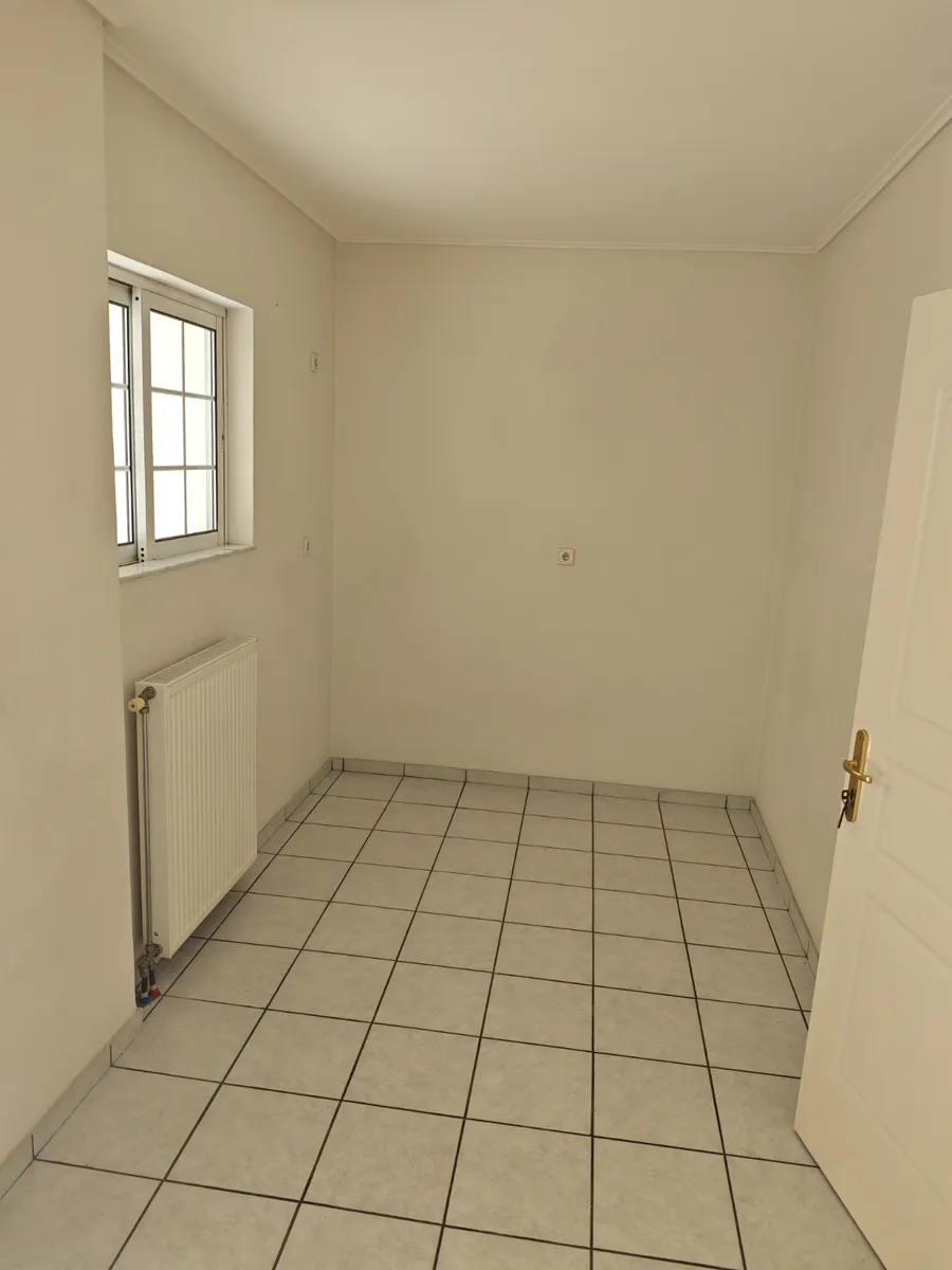 Gallery image 10
