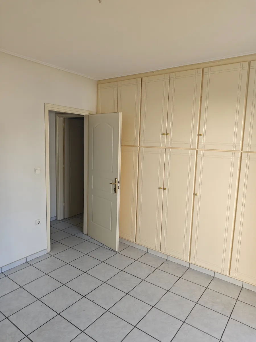 Gallery image 13