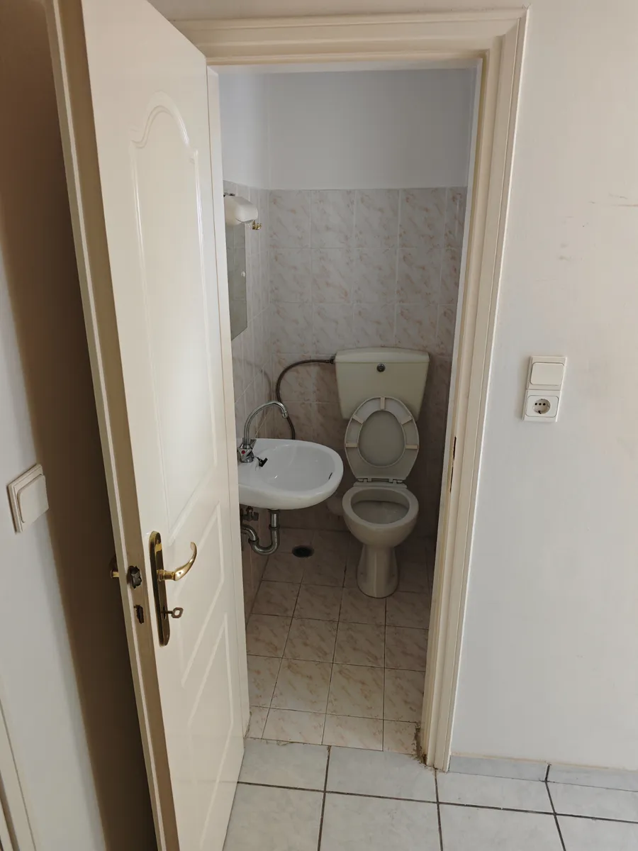 Gallery image 18