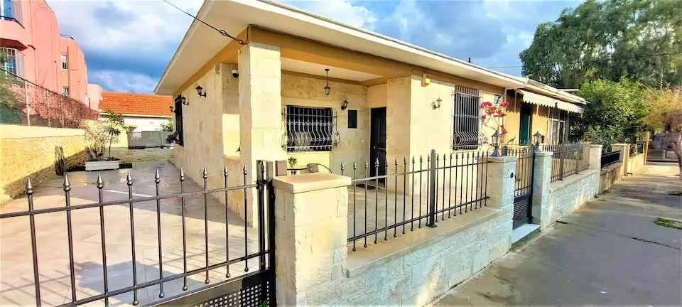 Gallery image 2