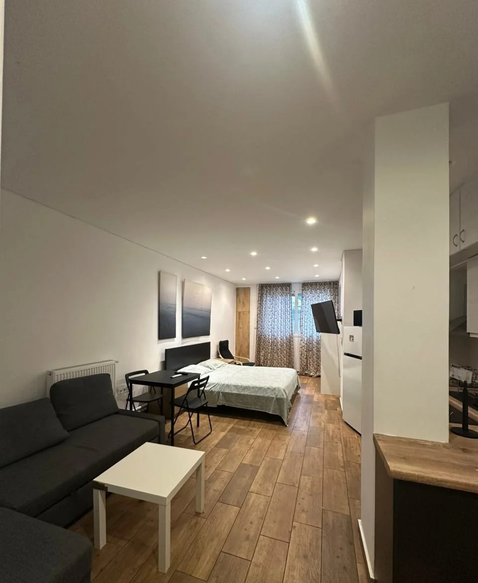 Gallery image 2
