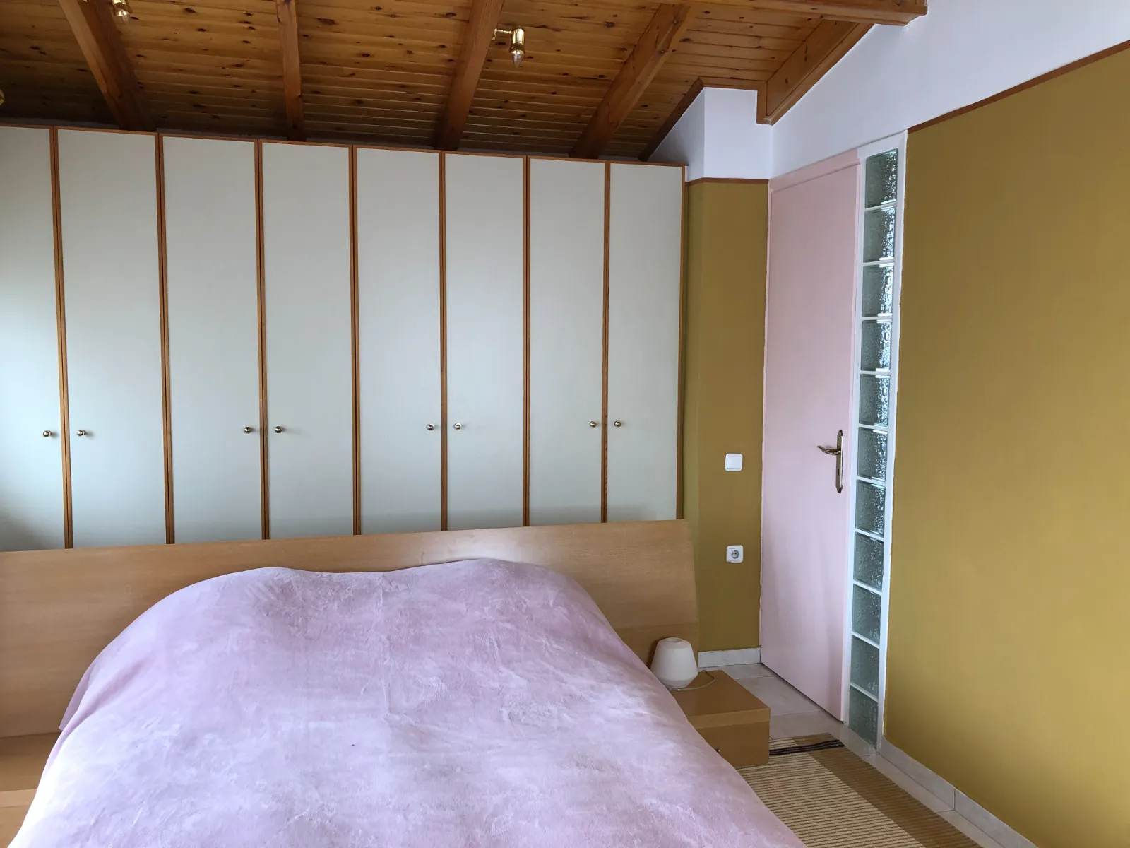 Gallery image 17