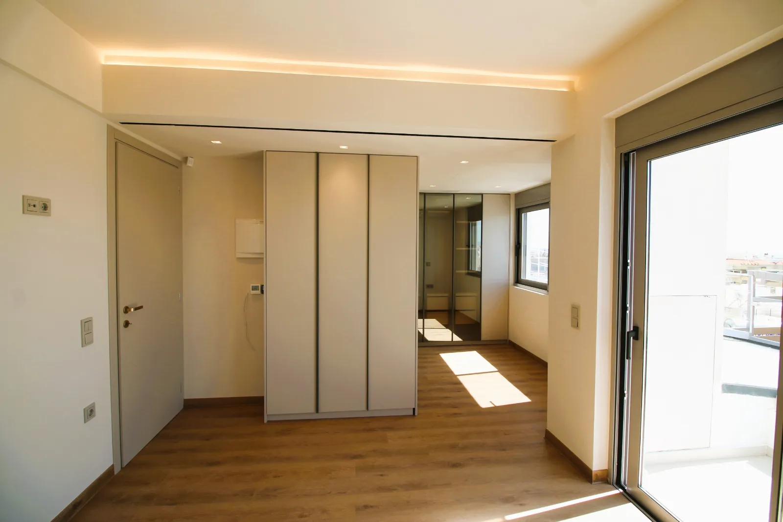 Gallery image 8