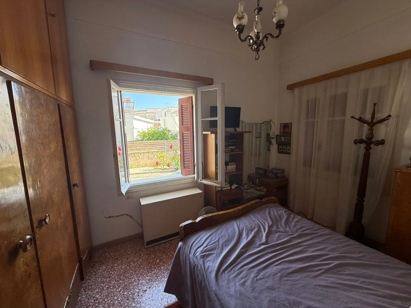 Gallery image 15
