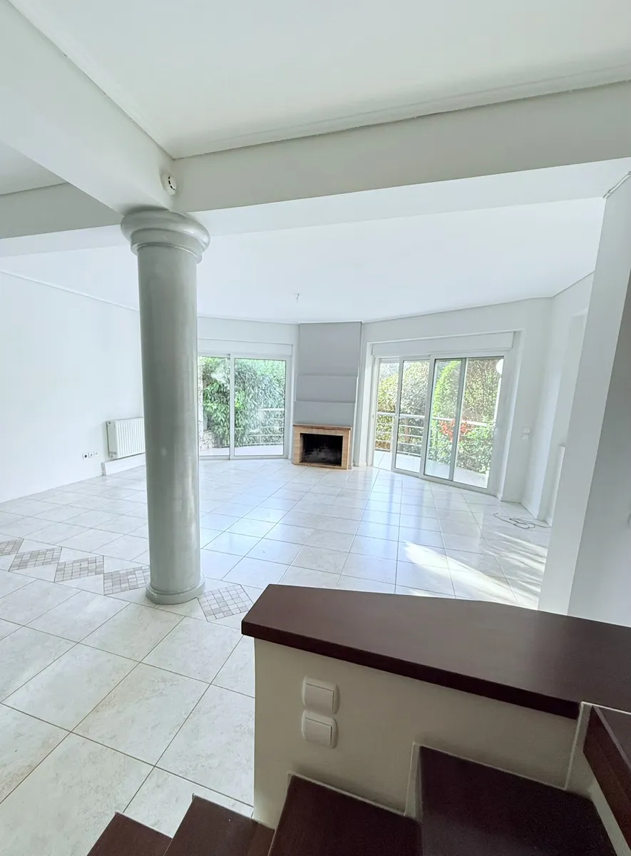 Gallery image 13