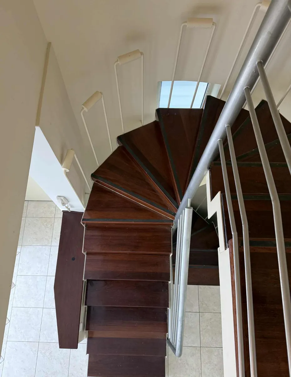 Gallery image 7
