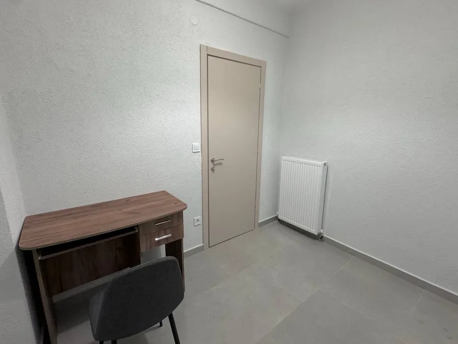 Gallery image 10