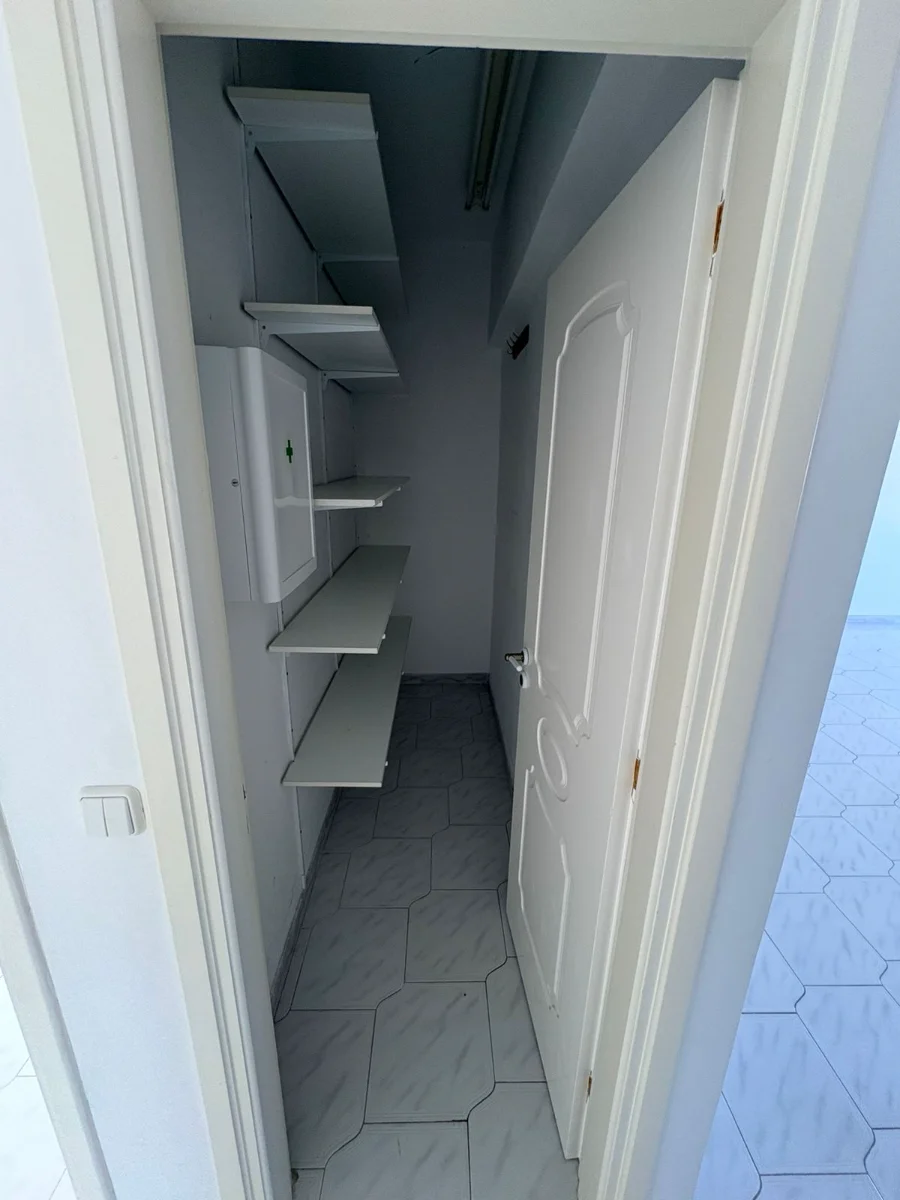 Gallery image 9