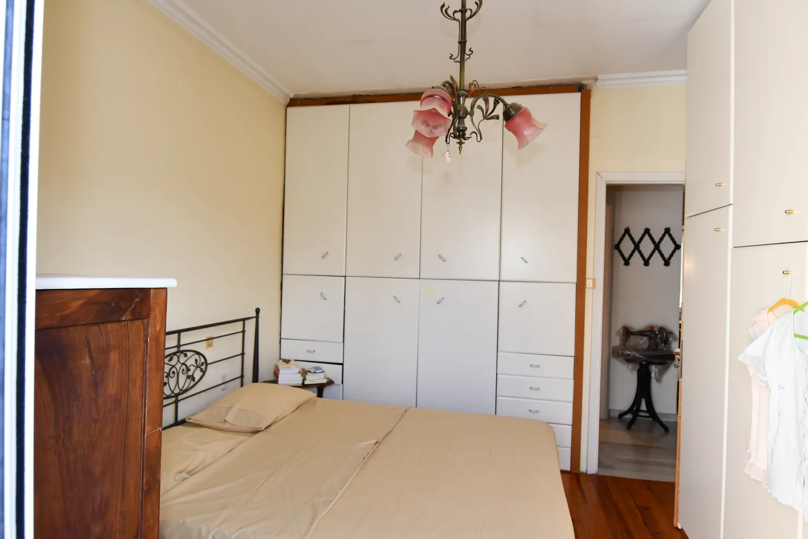 Gallery image 10