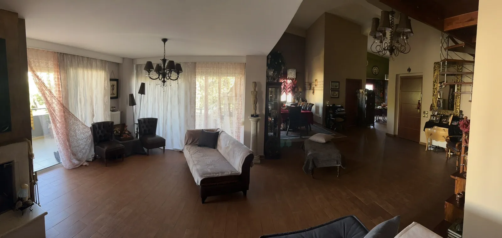 Gallery image 9