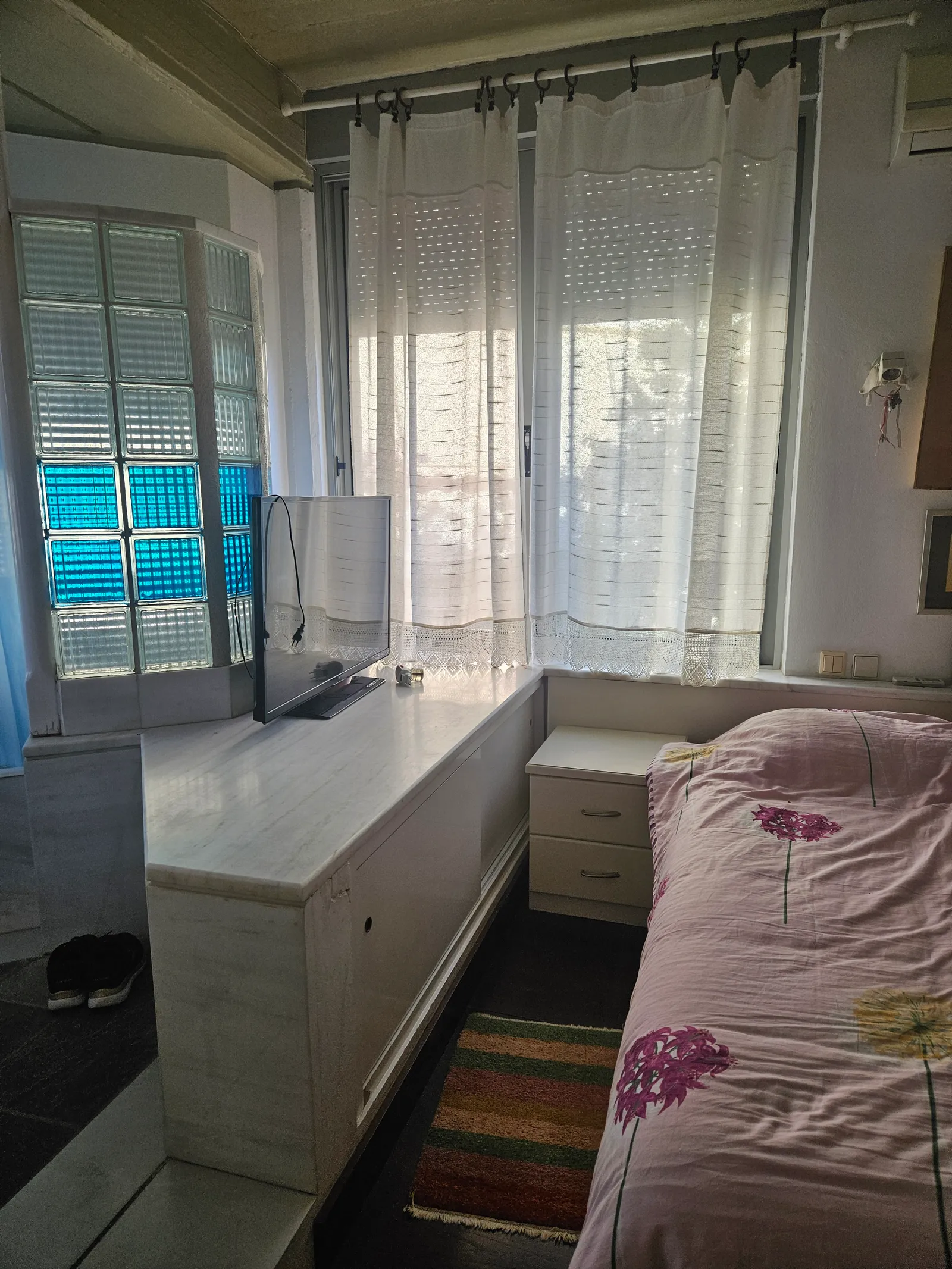 Gallery image 15