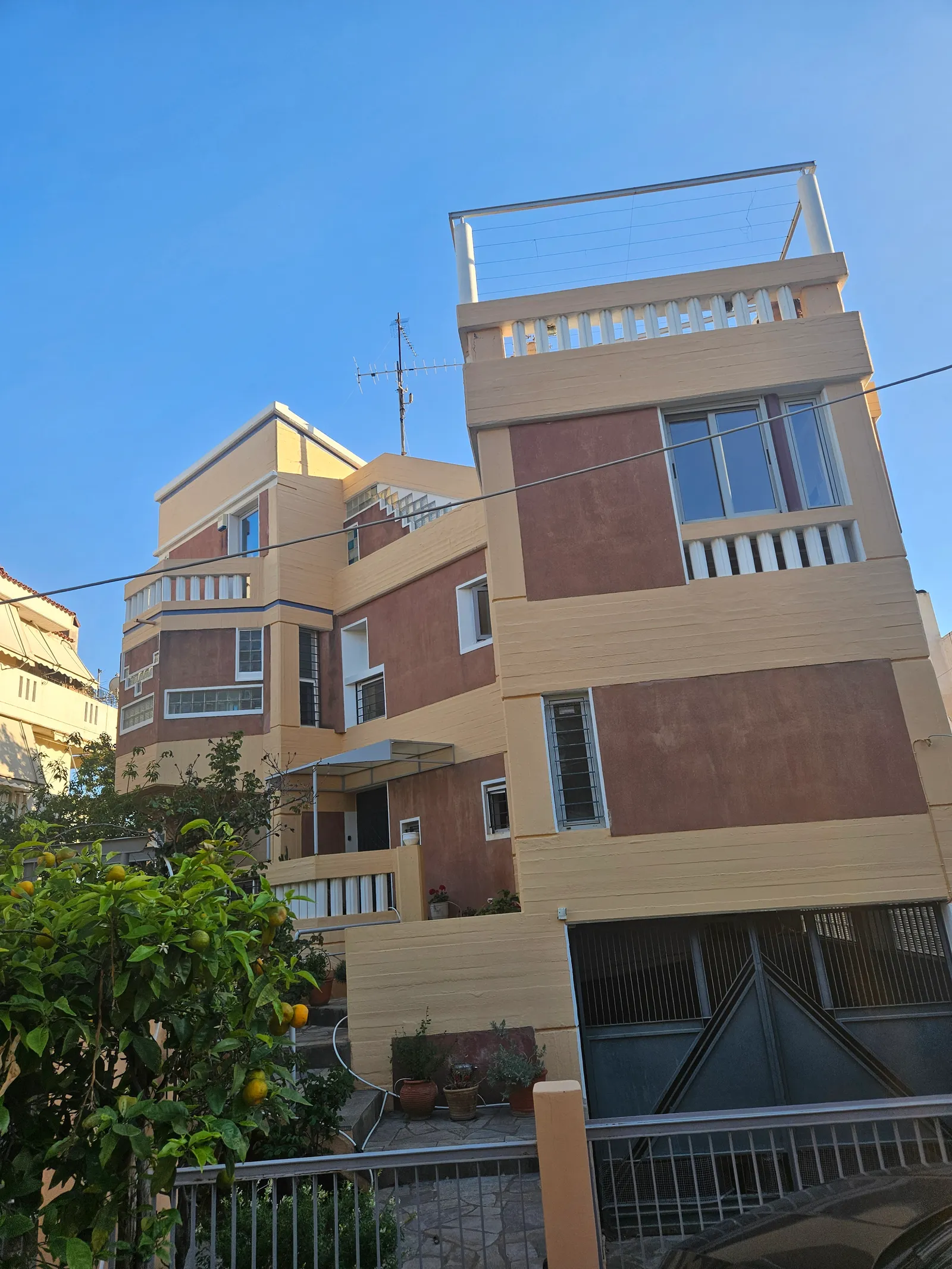 Gallery image 2