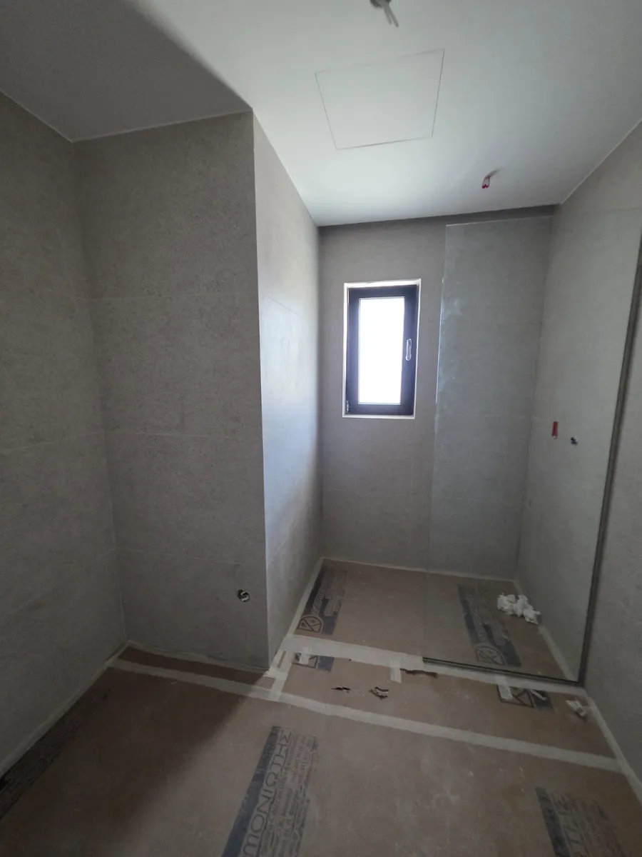 Gallery image 13
