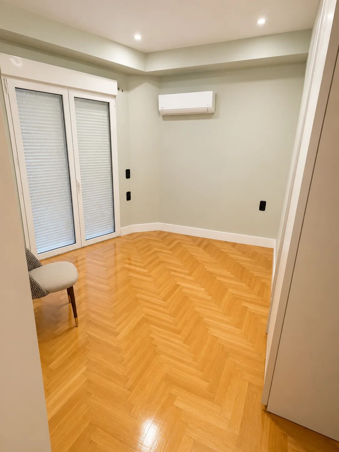 Gallery image 13