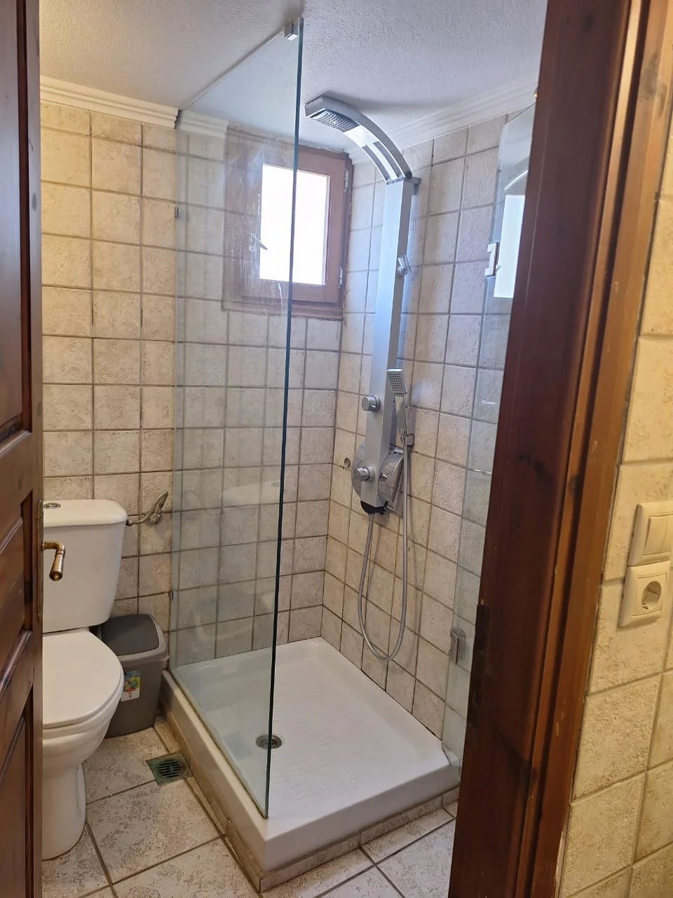 Gallery image 17