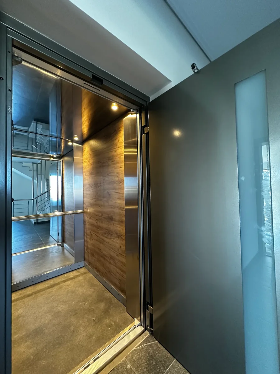 Gallery image 7