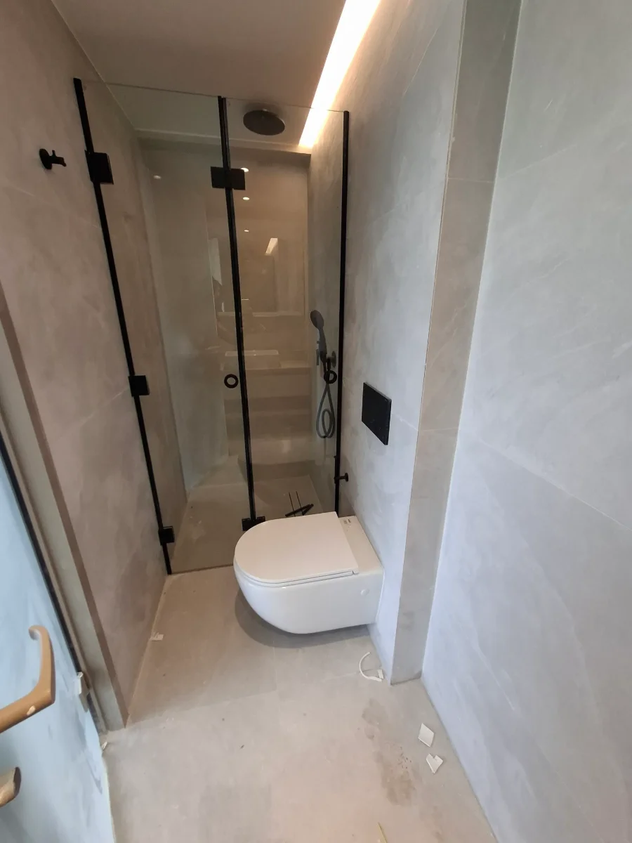Gallery image 12