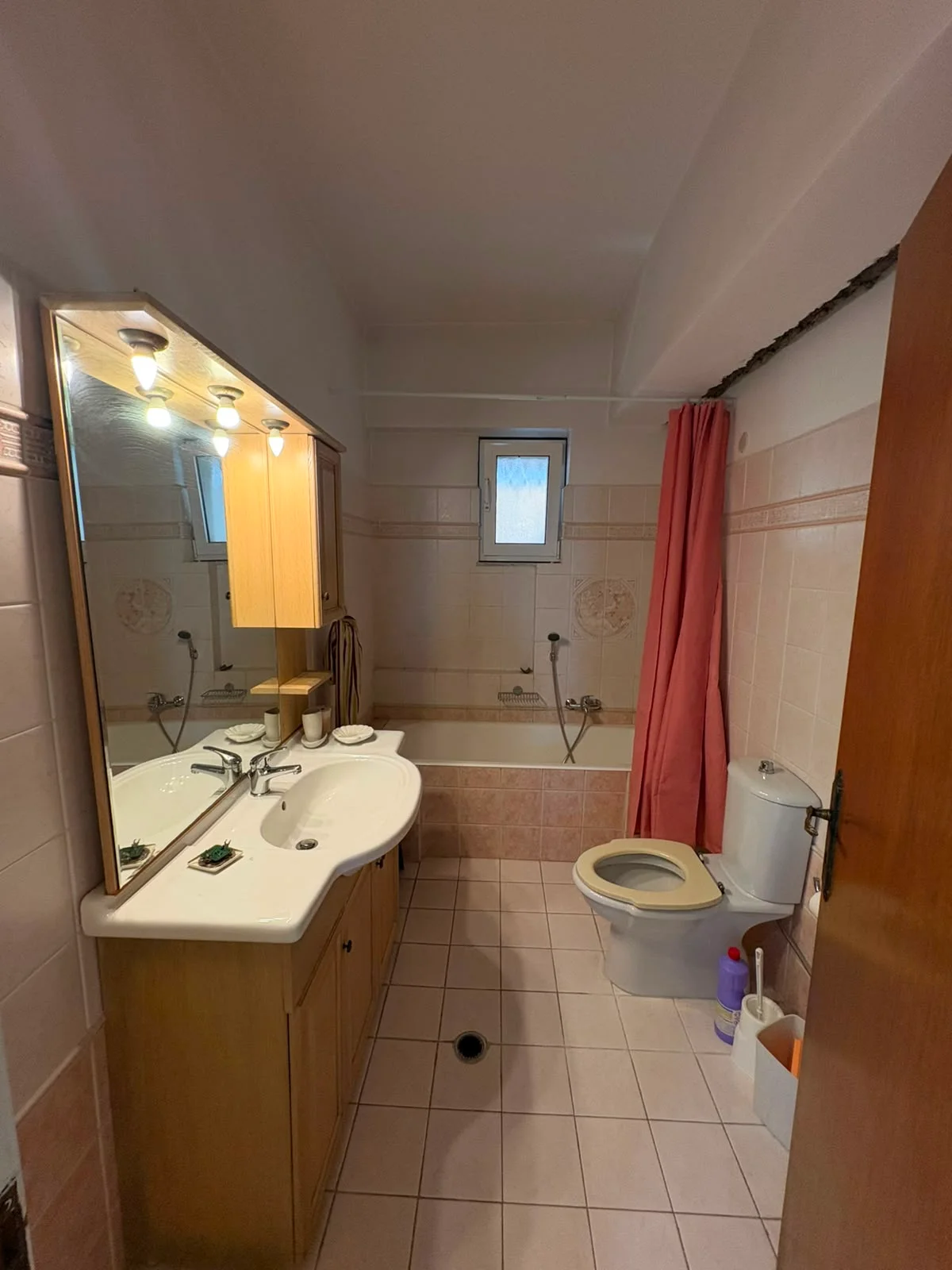 Gallery image 10