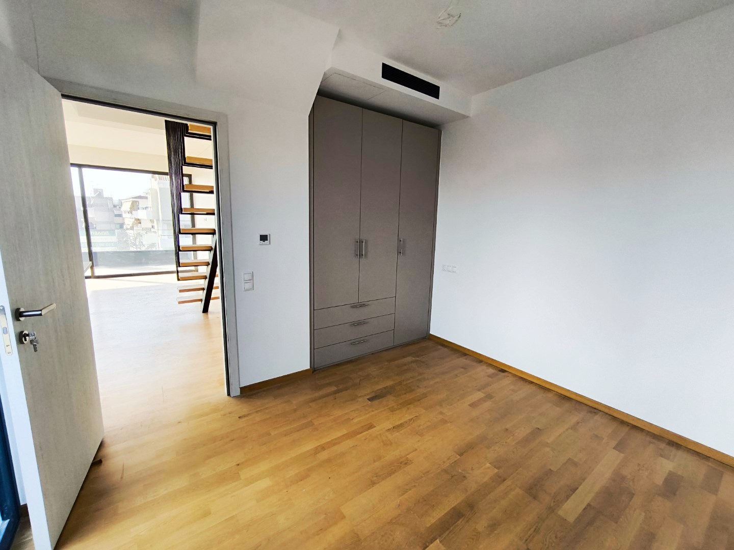 Gallery image 12
