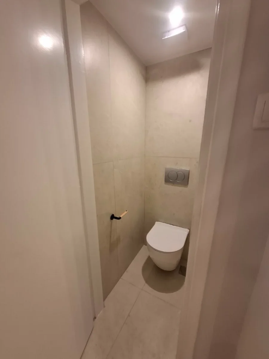 Gallery image 25
