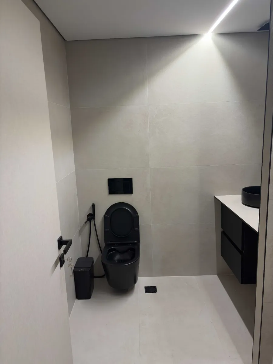 Gallery image 11