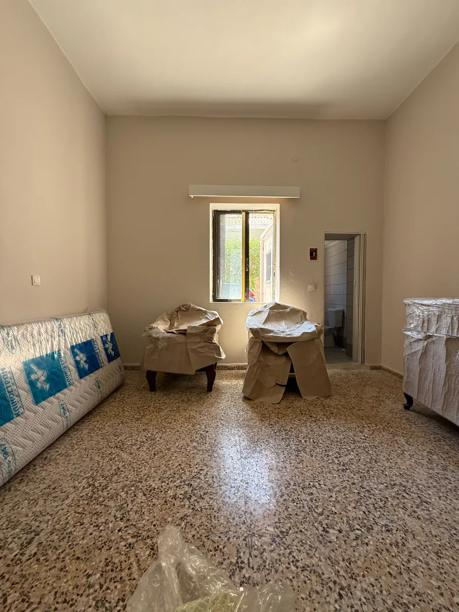Gallery image 12