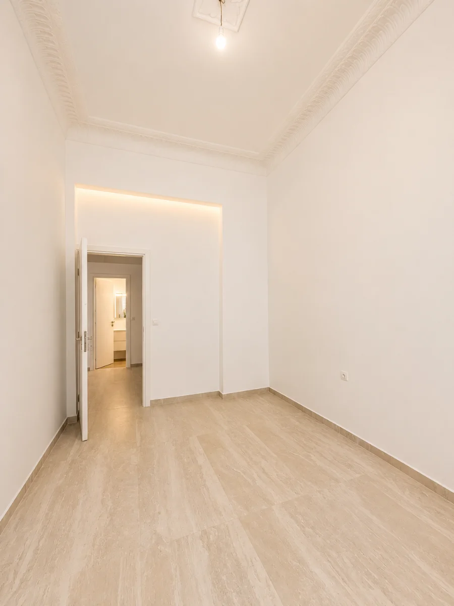 Gallery image 16