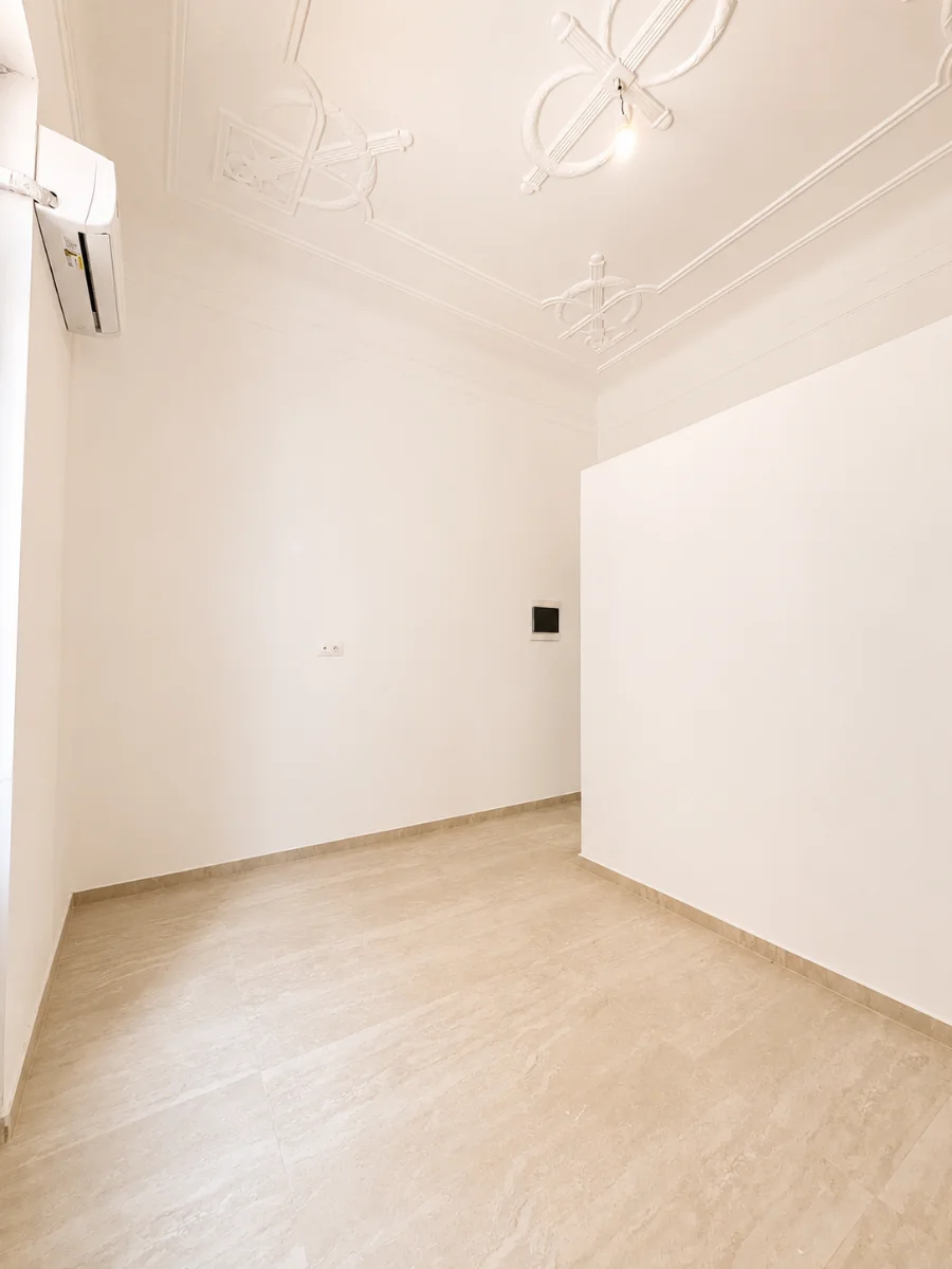 Gallery image 14
