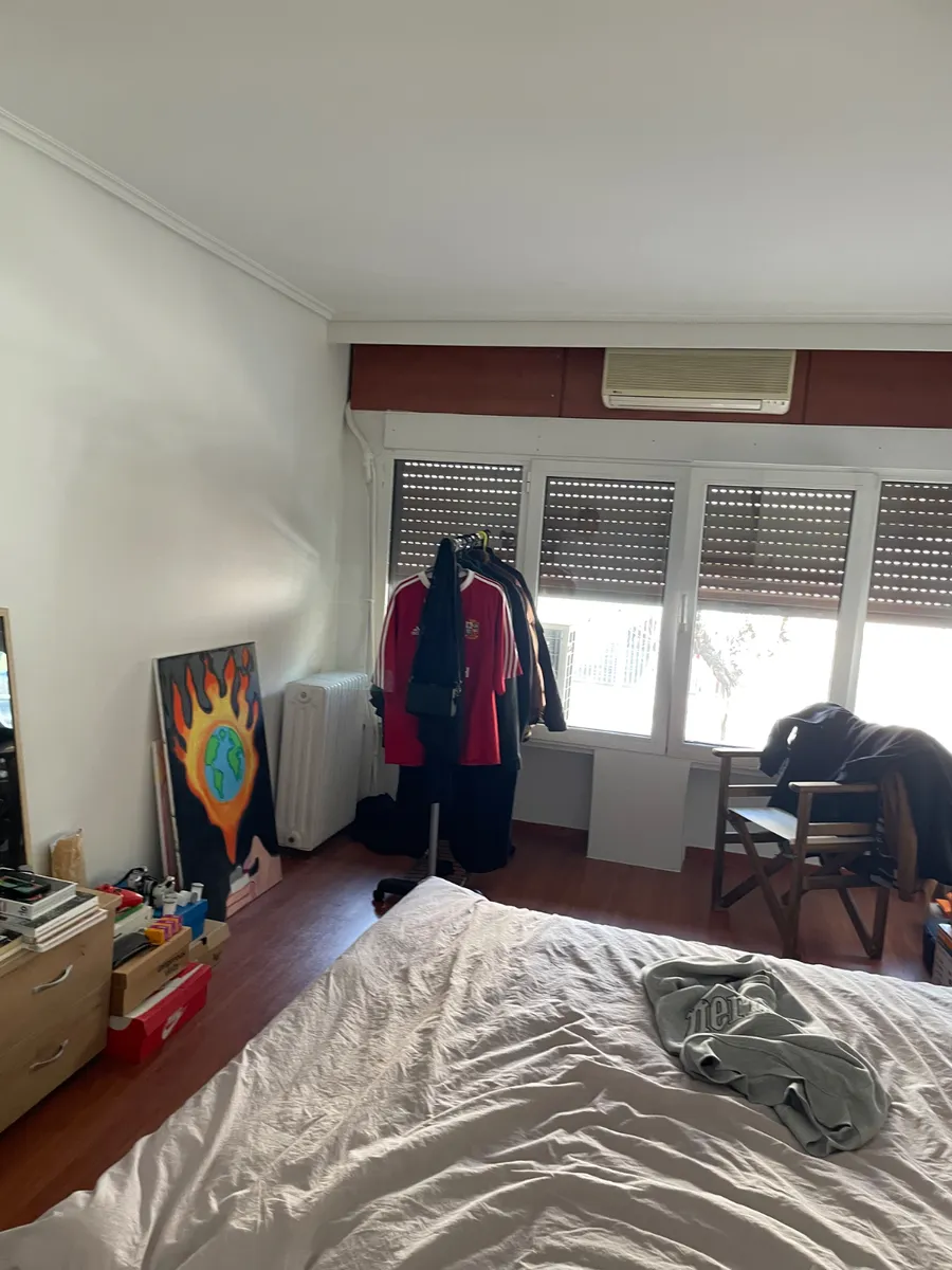 Gallery image 6