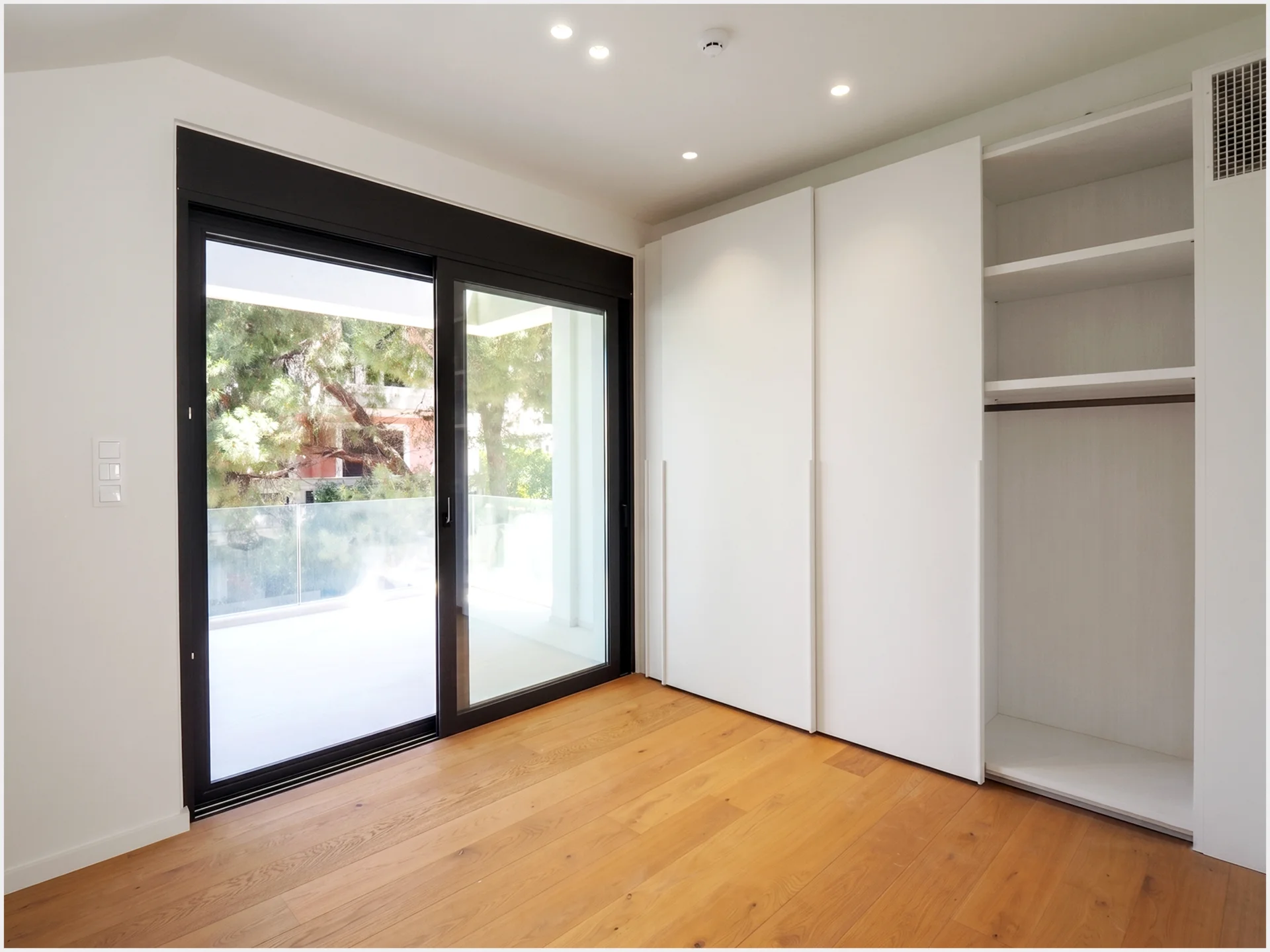 Gallery image 8