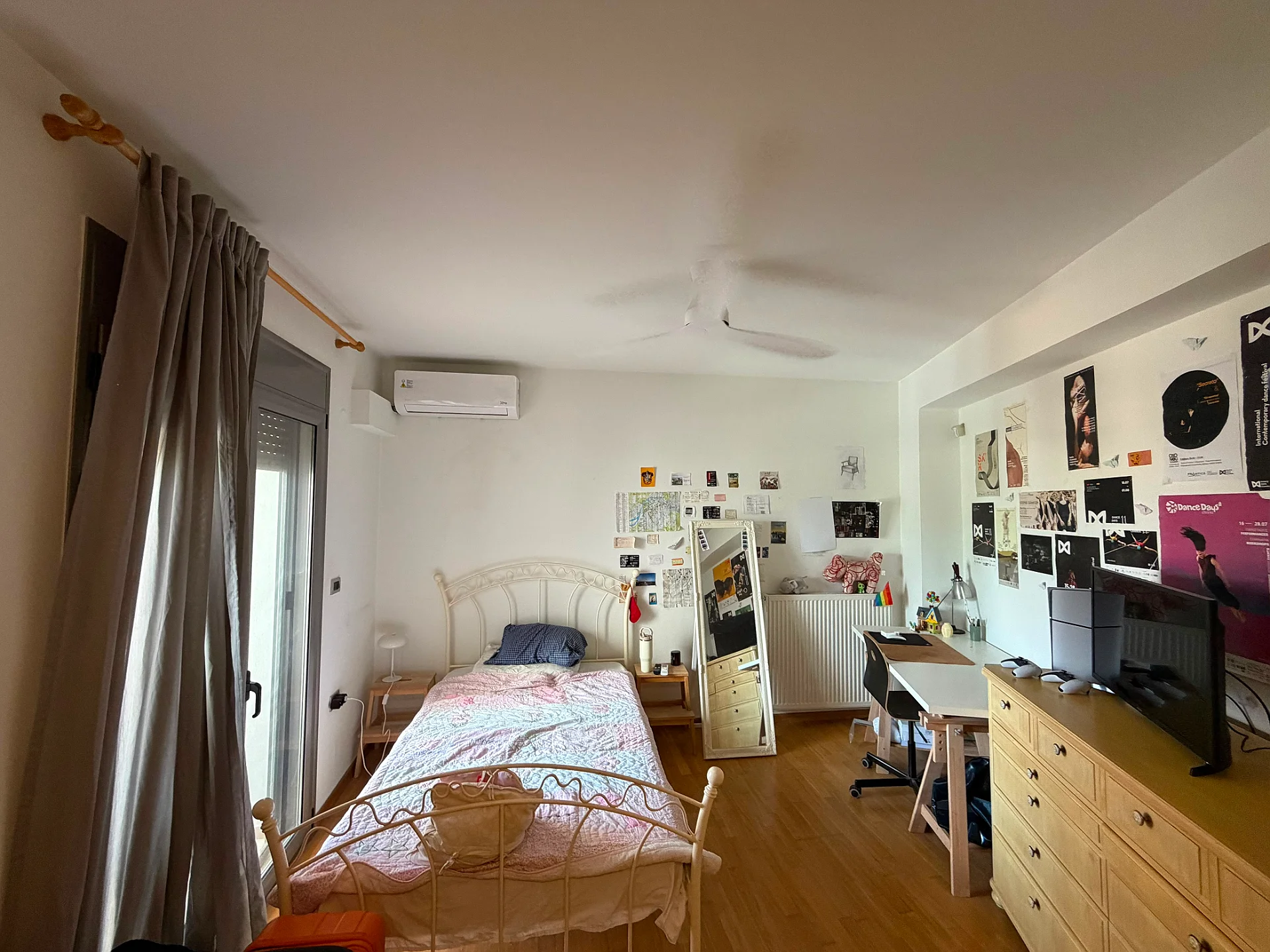 Gallery image 16