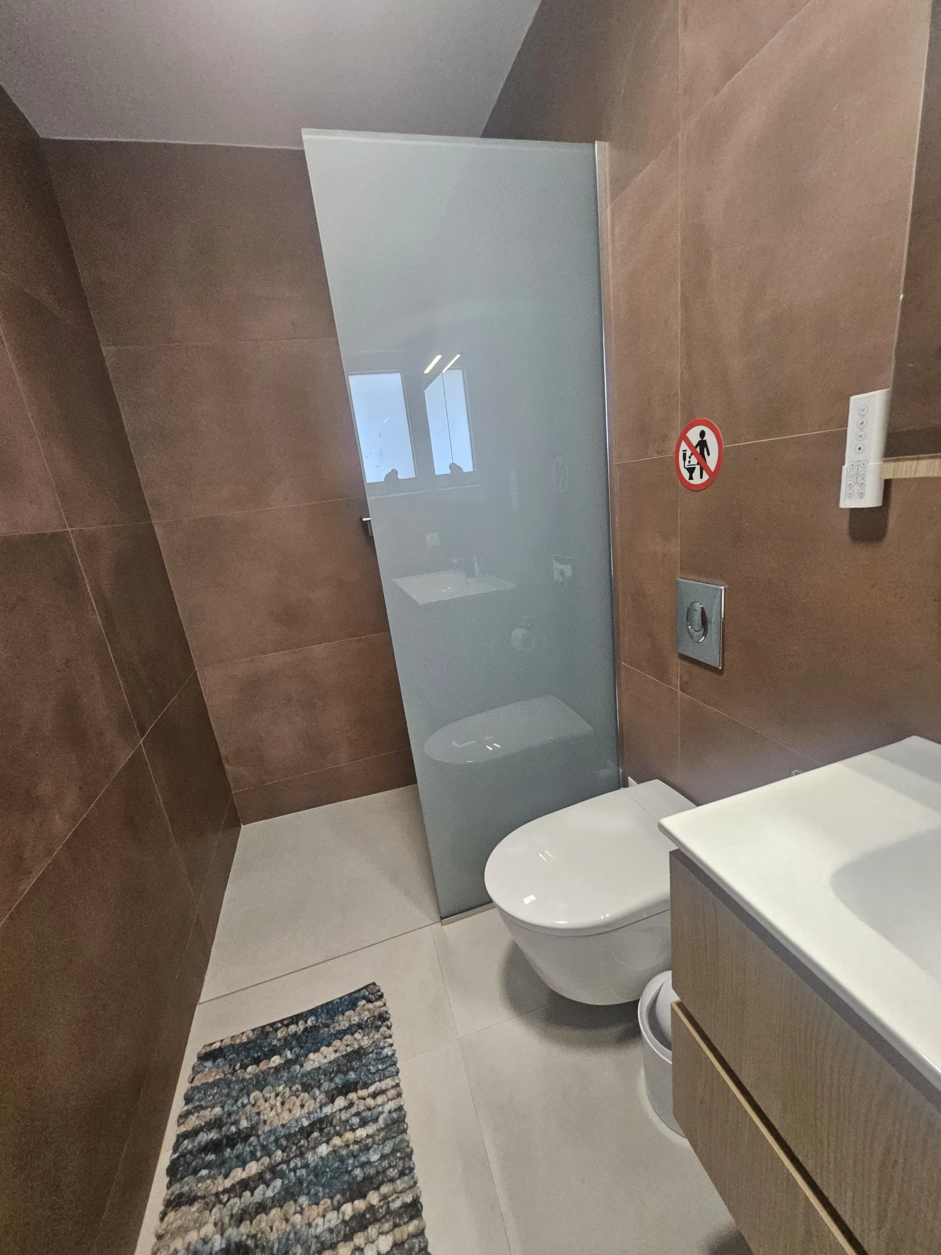Gallery image 13
