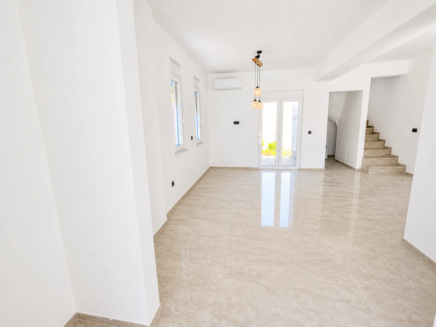 Gallery image 11