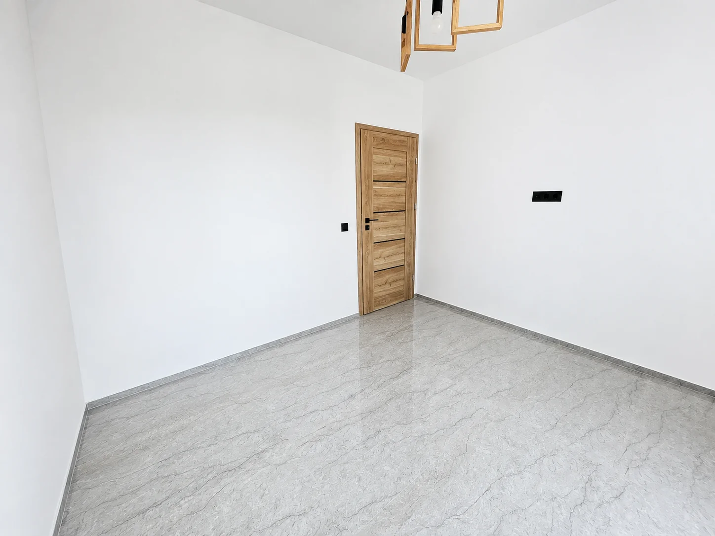 Gallery image 16