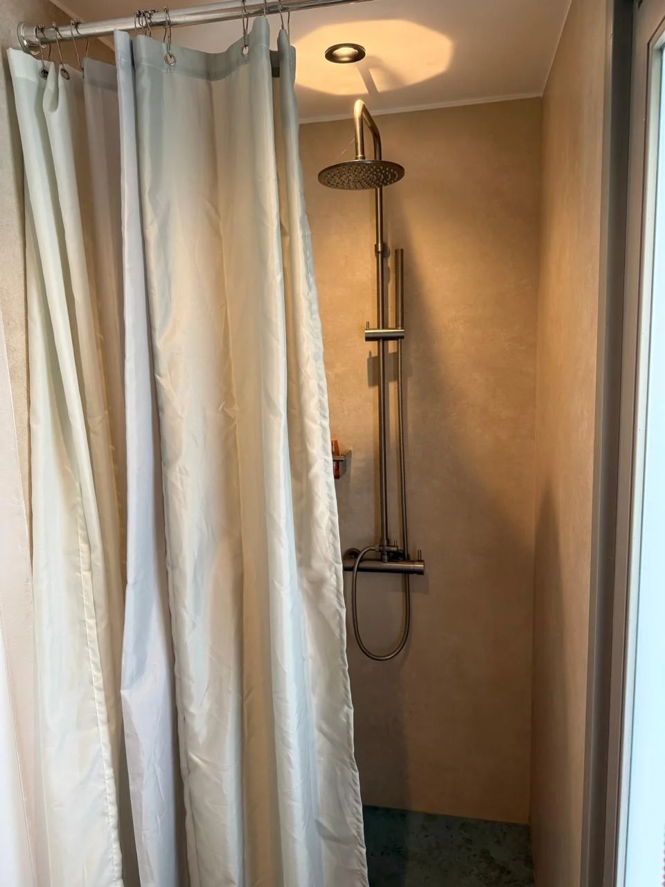 Gallery image 31