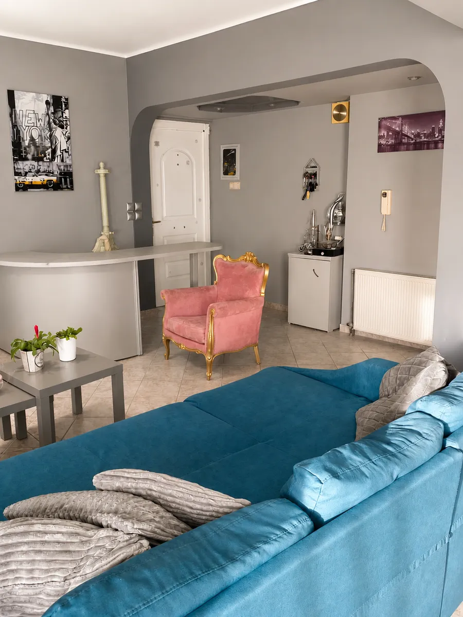 Gallery image 4